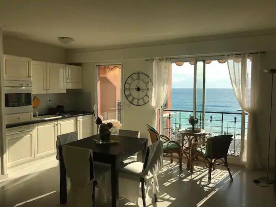 Apartamento Victoria Bilocale Centro Citta E Vista Mare Menton Exterior foto